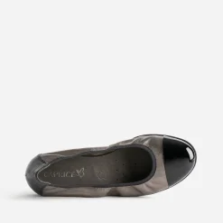 Ballerine bronze élastiquée à bout verni^Caprice Clearance
