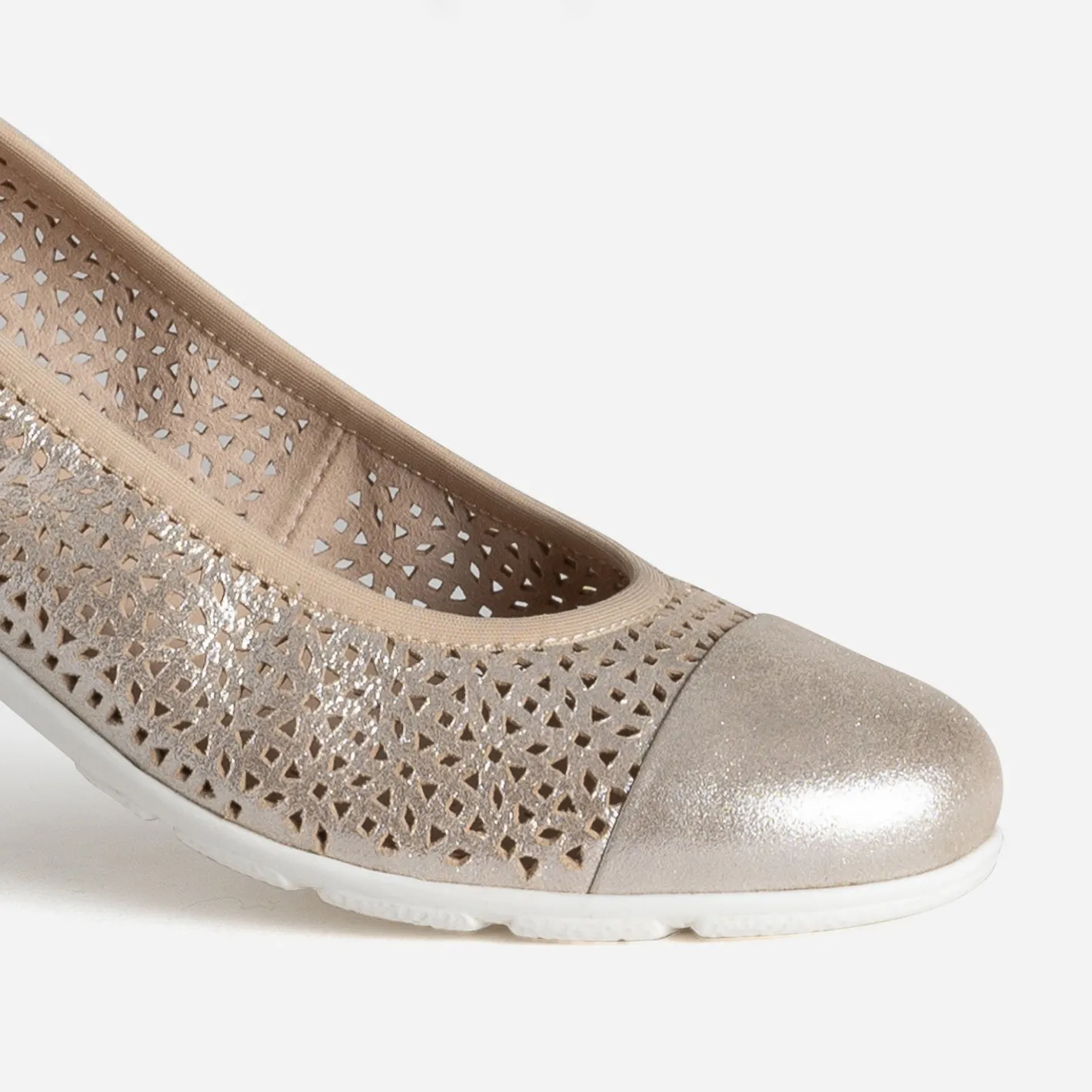 Ballerine dée élastiquée cuir ajouré^Caprice Best