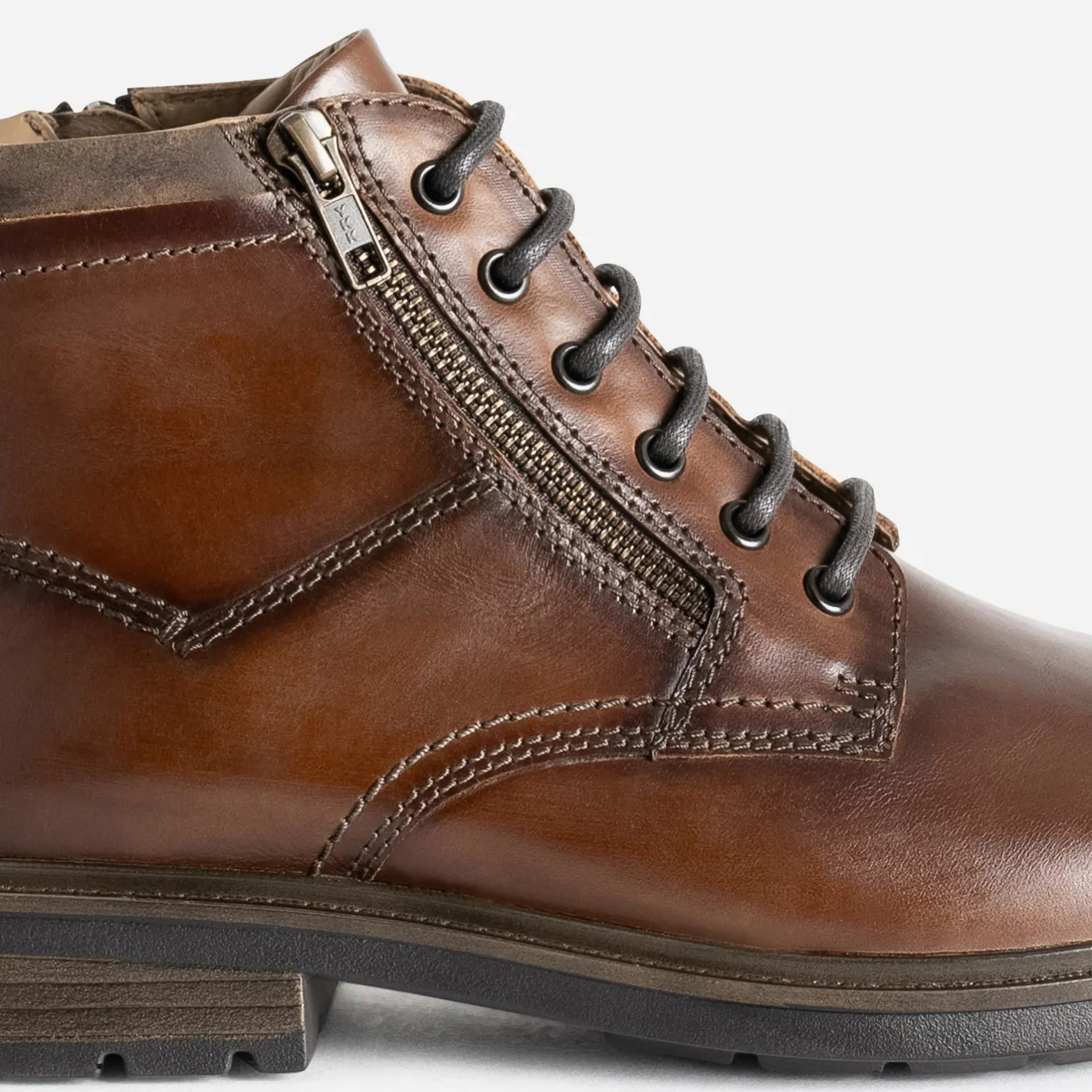 Boots à lacet en cuir^Eram Sale