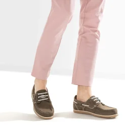 Chaussure-bateau foncé cuir nubuck^Eram