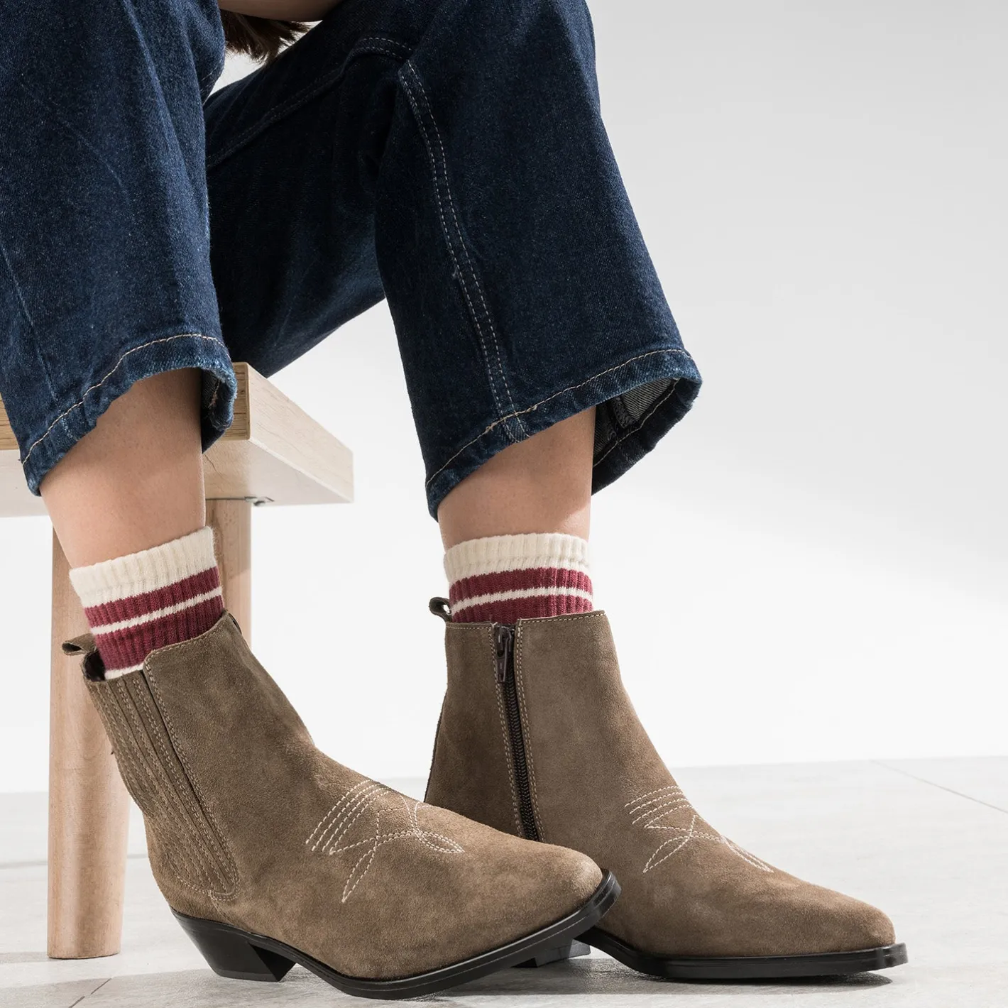 Chelsea boots cuir velours^Texto Discount