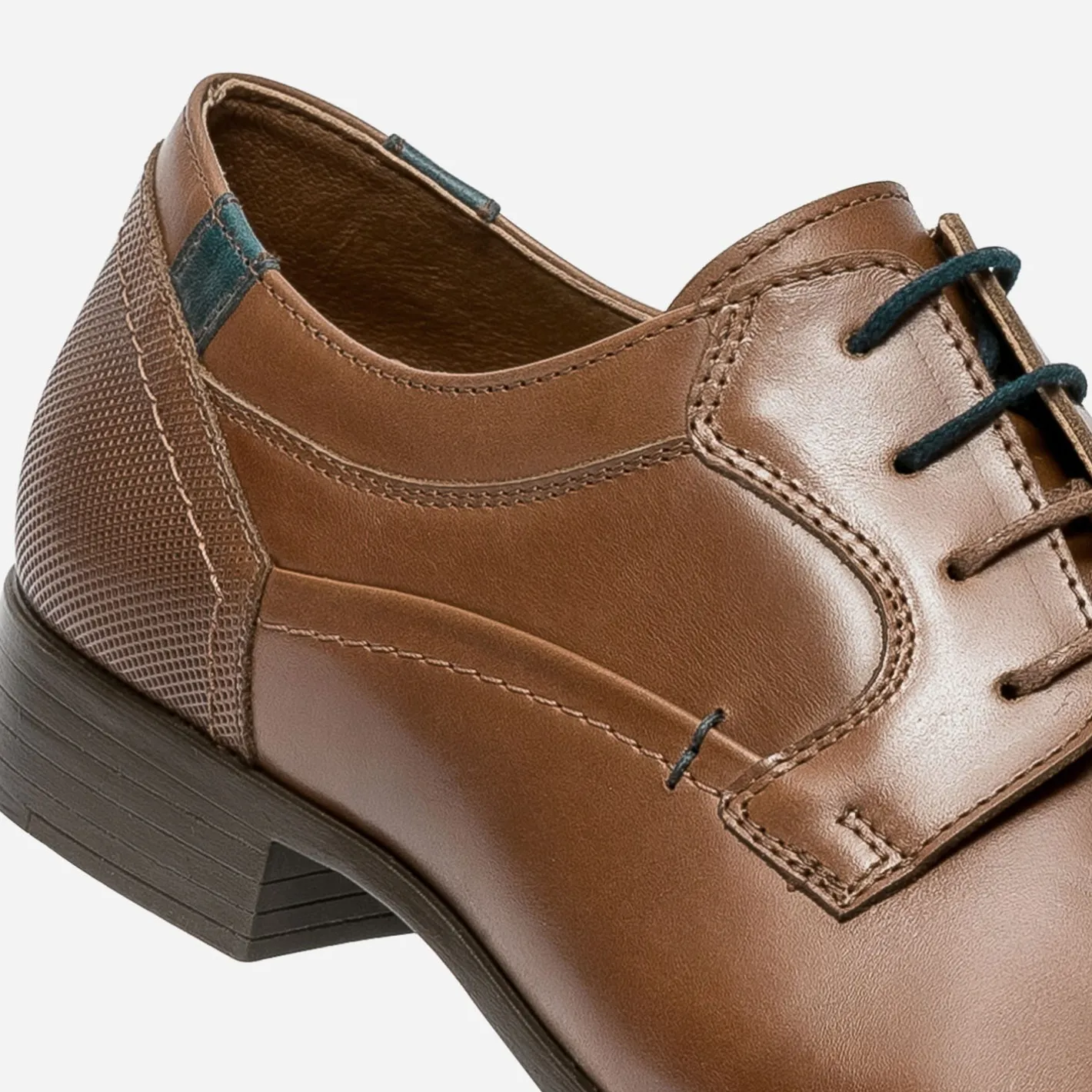 Derby camel en cuir éco-conçu^Eram Hot