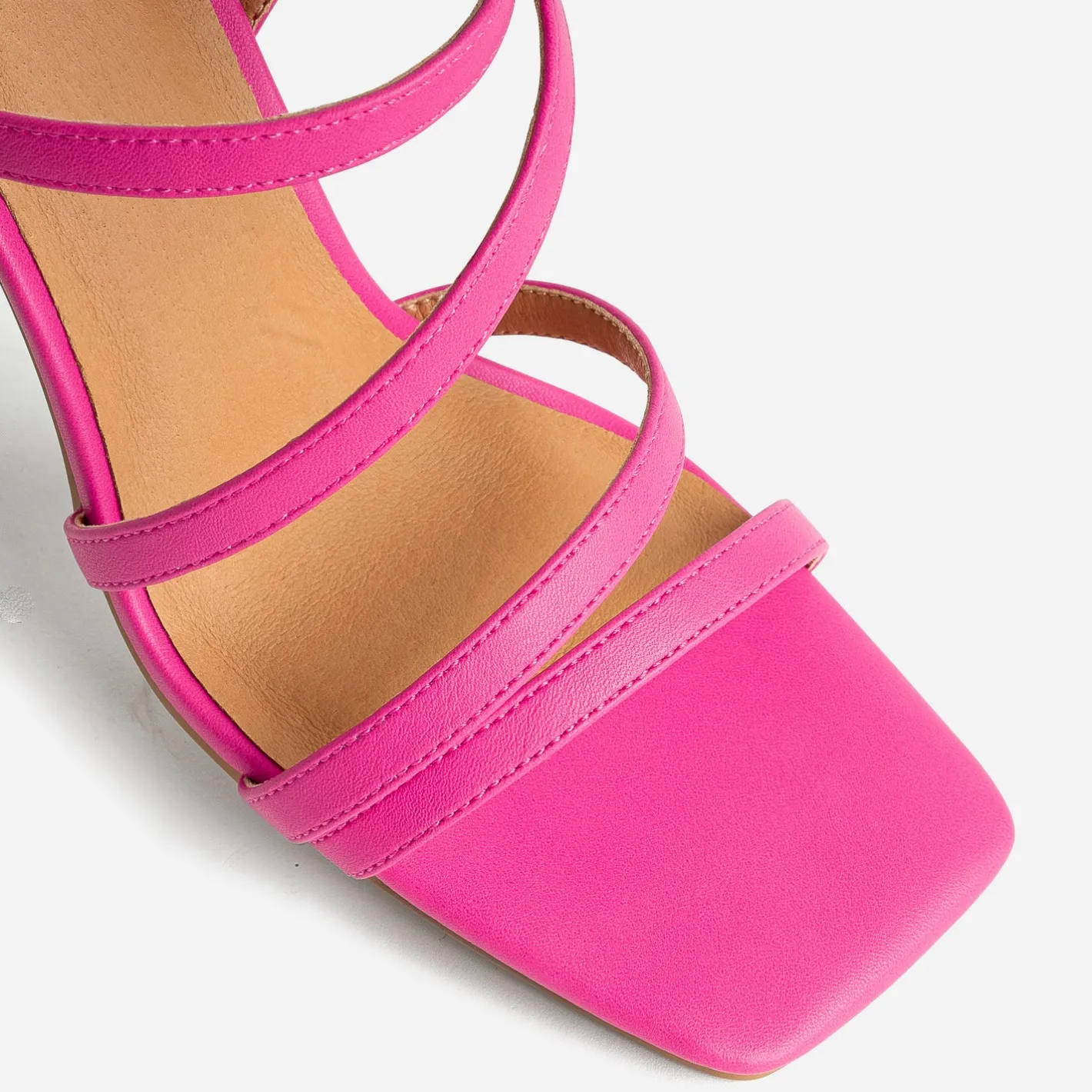 Sandale fluo à talon^Texto