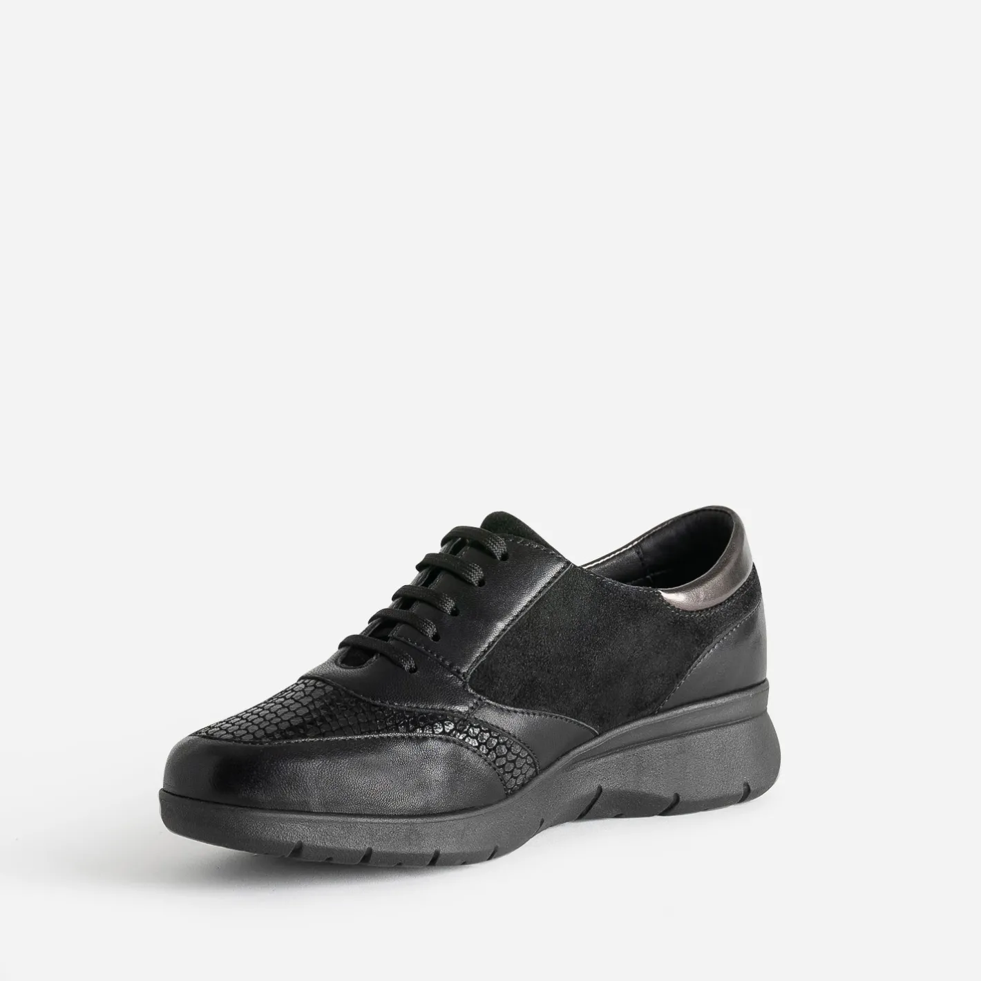 Tennis e en cuir^FRANCE ARNO New