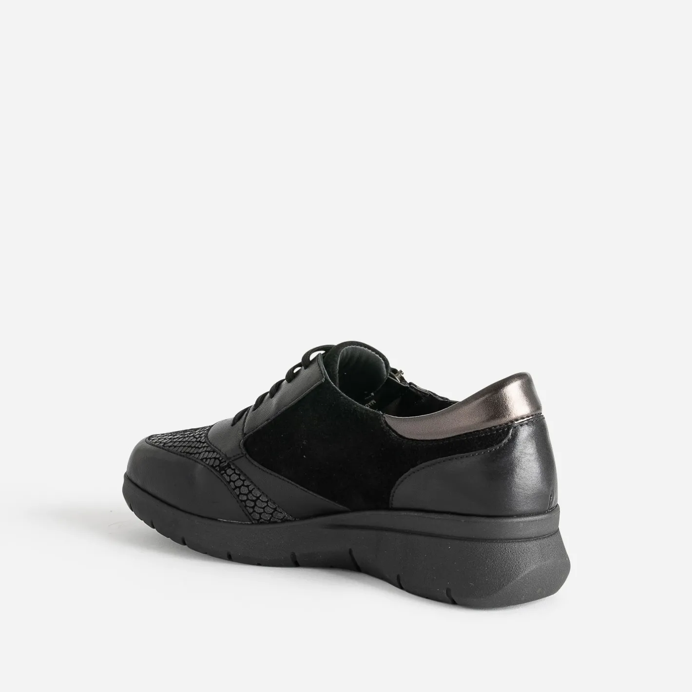 Tennis e en cuir^FRANCE ARNO New